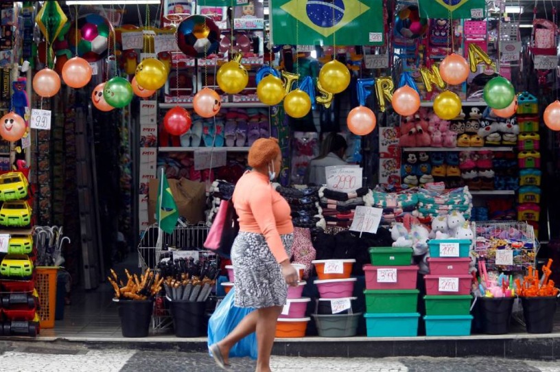 Paraná alcança novo recorde: seis meses seguidos com tempo de abertura de empresas abaixo de um dia